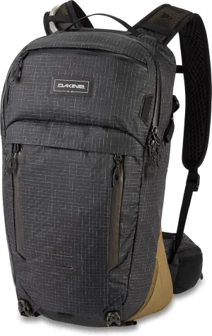 Dakine Seeker 18L - Black, One Size