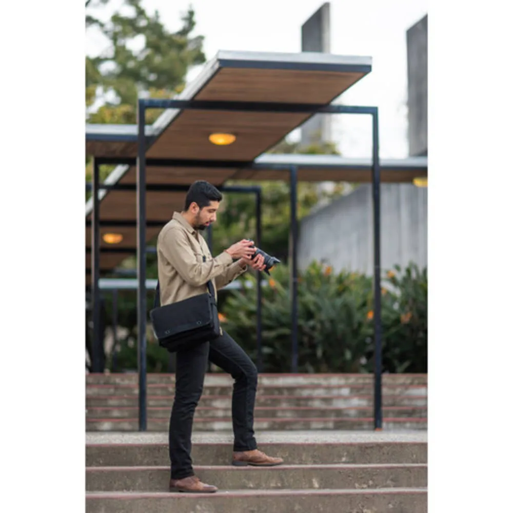 Think Tank | Retrospective 30 Black V2.0 Camera Shoulder Bag