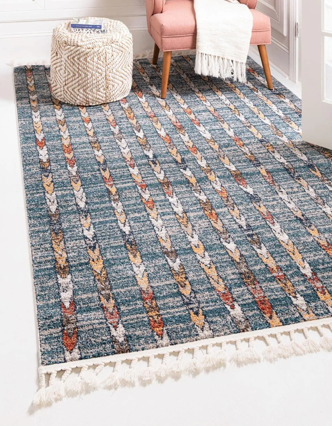 Unique Loom Aramis Collection Area Rug - Aras (6' 1" x 9' Rectangle, Blue/ Ivory)