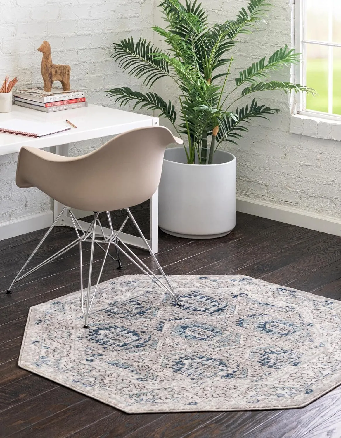 Unique Loom Nyla Collection Area Rug - Princess (7' 1" Octagon, Gray/ Ivory)