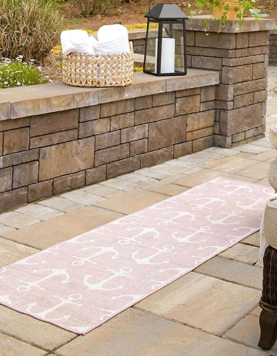 Unique Loom Outdoor Coastal Collection Area Rug - Ahoy (2' x 6' 1" Runner, Pink/ Ivory)
